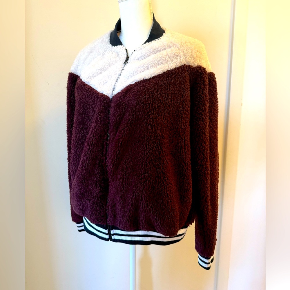Nike Sherpa Bomber Jacket Burgundy and White